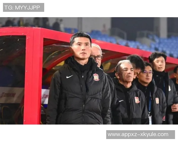 北青报道邵佳一可能继续使用蒋光太和塞鸟等归化球员李可重返国足需进一步沟通